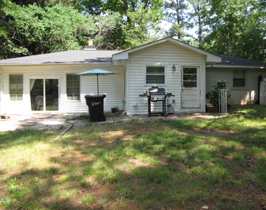 3608 Knollwood Drive - Photo Thumbnail 18