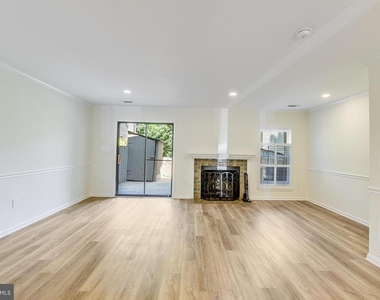 6 Belvedere Court - Photo Thumbnail 13