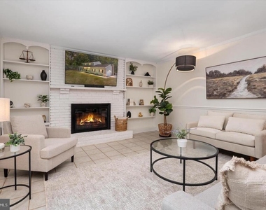 284 Sigma Drive - Photo Thumbnail 14