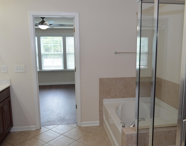 1034 Craigmeade Drive - Photo Thumbnail 29