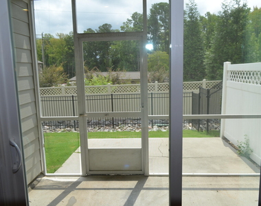 1034 Craigmeade Drive - Photo Thumbnail 15