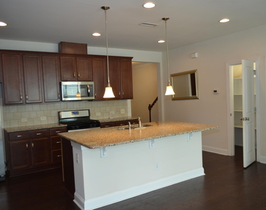 1034 Craigmeade Drive - Photo Thumbnail 20