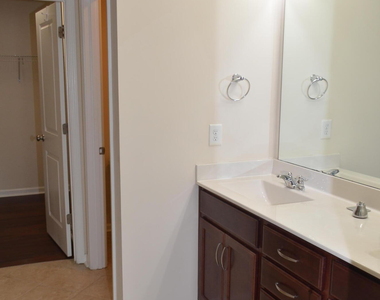 1034 Craigmeade Drive - Photo Thumbnail 27