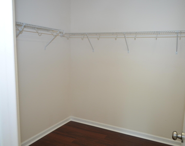 1034 Craigmeade Drive - Photo Thumbnail 31