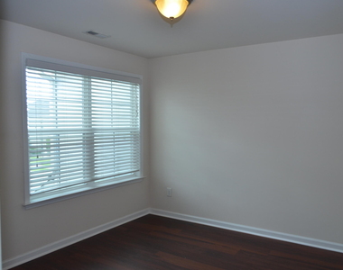 1034 Craigmeade Drive - Photo Thumbnail 34