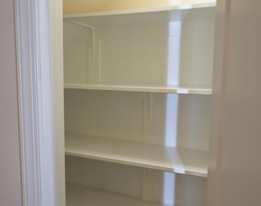1034 Craigmeade Drive - Photo Thumbnail 16