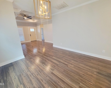 1433 Garner Road - Photo Thumbnail 8