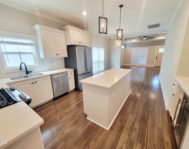 1433 Garner Road - Photo Thumbnail 13