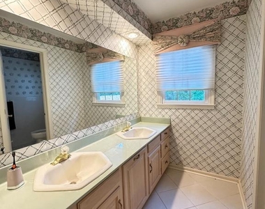 56 Candlewick Drive - Photo Thumbnail 25