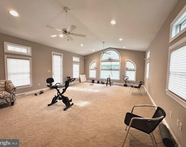 56 Candlewick Drive - Photo Thumbnail 7