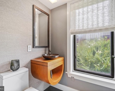 1080 Wisconsin Avenue Nw - Photo Thumbnail 12
