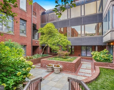 1080 Wisconsin Avenue Nw - Photo Thumbnail 28