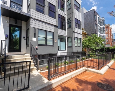 927 Kennedy Street Nw - Photo Thumbnail 1