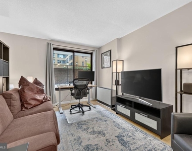 1718 P Street Nw - Photo Thumbnail 8