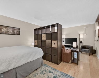1718 P Street Nw - Photo Thumbnail 13