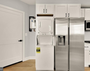 3215 Mount Pleasant Street Nw - Photo Thumbnail 7