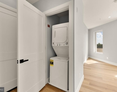 3215 Mount Pleasant Street Nw - Photo Thumbnail 12