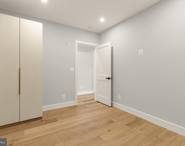 3215 Mount Pleasant Street Nw - Photo Thumbnail 14