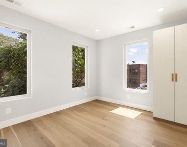 3215 Mount Pleasant Street Nw - Photo Thumbnail 12