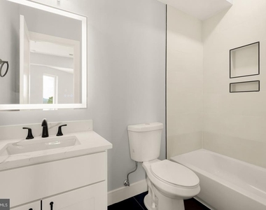 3215 Mount Pleasant Street Nw - Photo Thumbnail 16