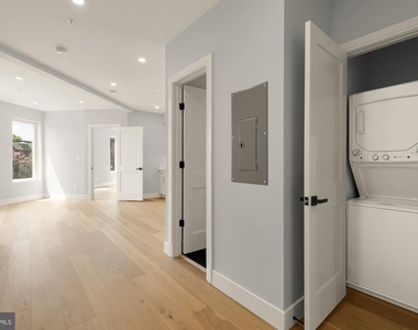 3215 Mount Pleasant Street Nw - Photo Thumbnail 8