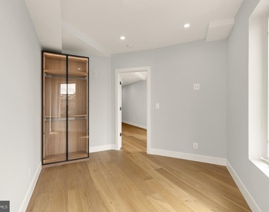 3215 Mount Pleasant Street Nw - Photo Thumbnail 11