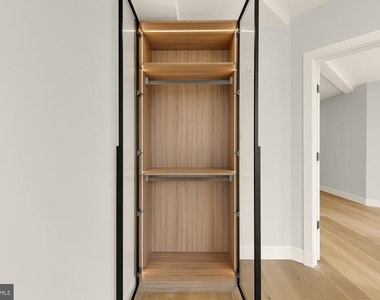 3215 Mount Pleasant Street Nw - Photo Thumbnail 12