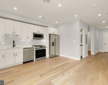 3215 Mount Pleasant Street Nw - Photo Thumbnail 3
