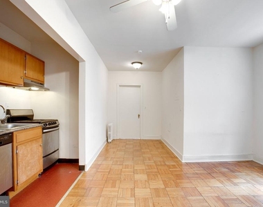 2655 41st Street Nw - Photo Thumbnail 7