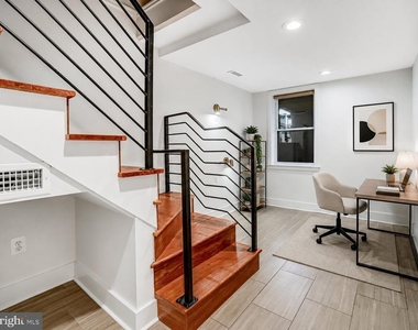 1350 Perry Place Nw - Photo Thumbnail 9
