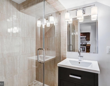 1350 Perry Place Nw - Photo Thumbnail 11