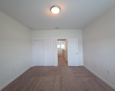 6800 Manchaca Rd - Photo Thumbnail 16