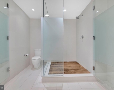 1111 24th Street Nw - Photo Thumbnail 21