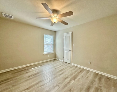 5977 Malta Cir - Photo Thumbnail 26