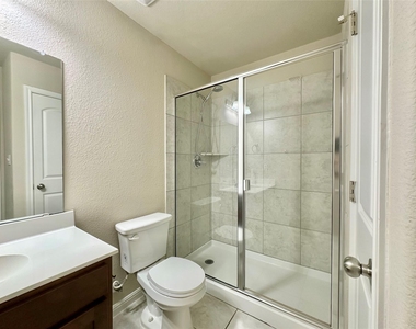 5977 Malta Cir - Photo Thumbnail 25