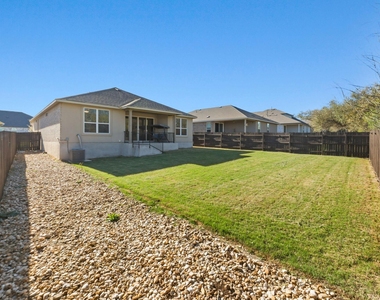 1640 Flying Horseshoe Bnd - Photo Thumbnail 24
