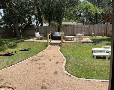 7009 Whispering Oaks Dr - Photo Thumbnail 17