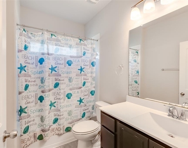 11608 Reading Ct - Photo Thumbnail 23