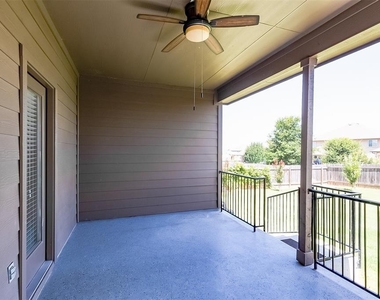 11608 Reading Ct - Photo Thumbnail 34