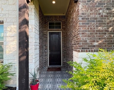 3812 Alpine Ridge Cv - Photo Thumbnail 2