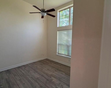 3812 Alpine Ridge Cv - Photo Thumbnail 5