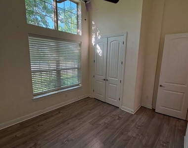 3812 Alpine Ridge Cv - Photo Thumbnail 6