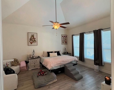 3812 Alpine Ridge Cv - Photo Thumbnail 23