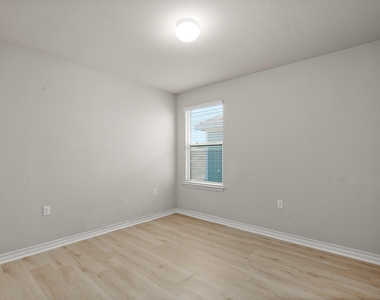 11804 Clayton Creek Ave - Photo Thumbnail 19
