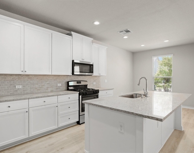 11804 Clayton Creek Ave - Photo Thumbnail 4