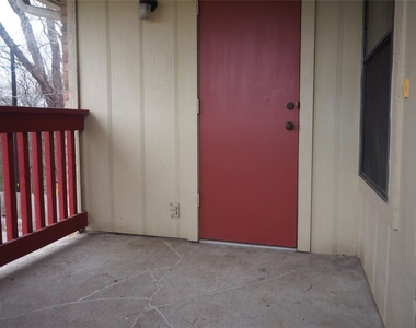 11300 Nicole Cv - Photo Thumbnail 2