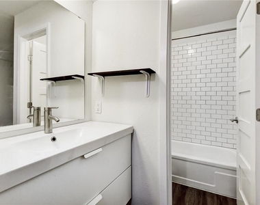 4111 Avenue A St - Photo Thumbnail 14