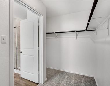 3204 Kenner Dr - Photo Thumbnail 20
