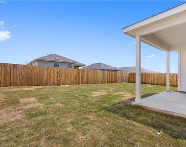 3204 Kenner Dr - Photo Thumbnail 30