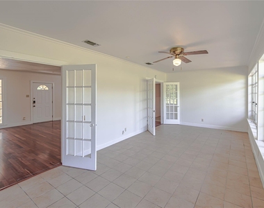 1202 Norwood Rd - Photo Thumbnail 15